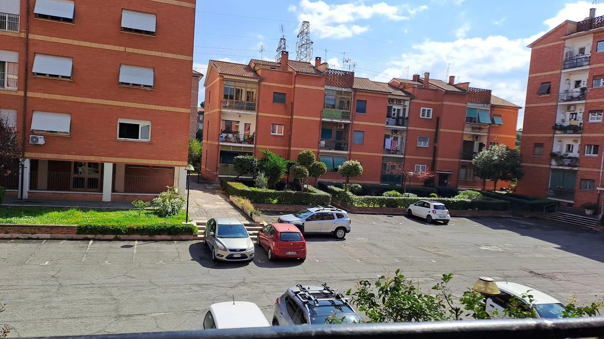 Torre Spaccata Apartment For 6 With Parking Rome Italy