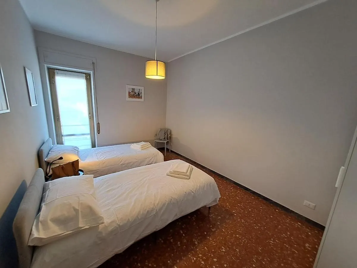 Torre Spaccata Apartment For 6 With Parking Ρώμη