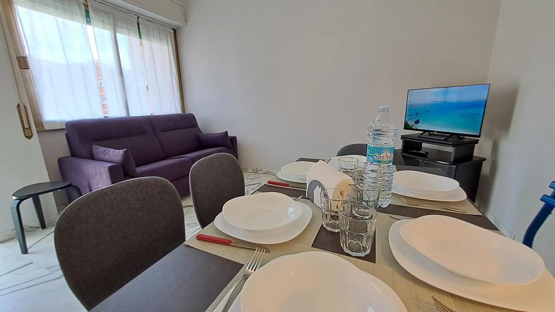 Torre Spaccata Apartment For 6 With Parking Rome Italy